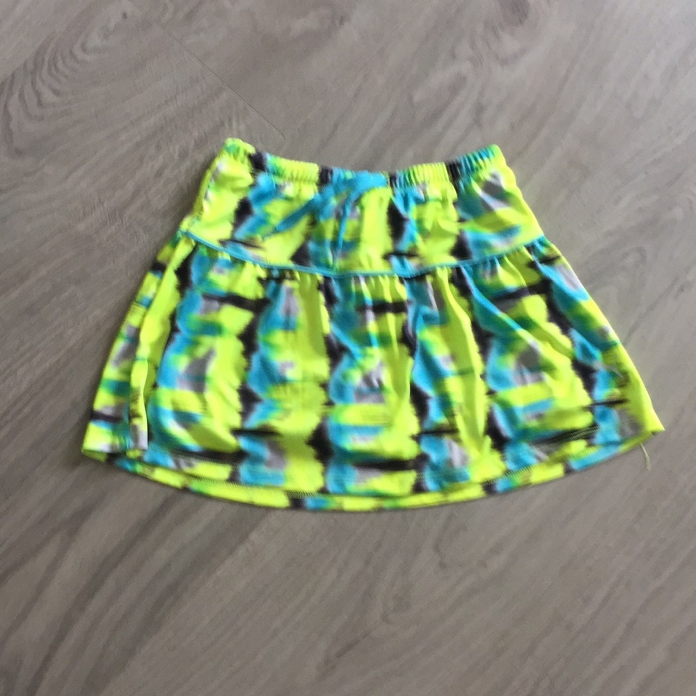 Girls puma skort- L(12-14)